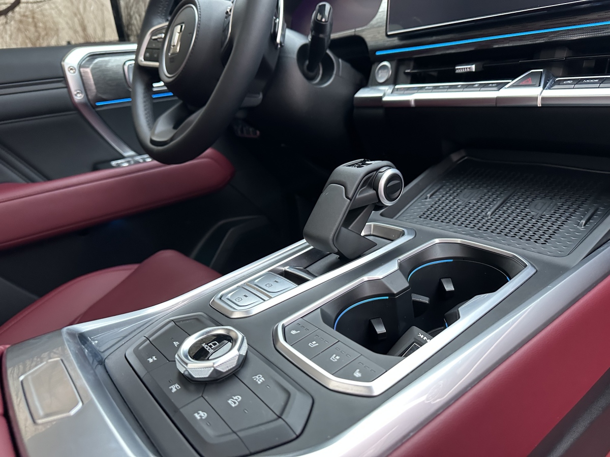 Tank 400 New Energy 2025 car image #18