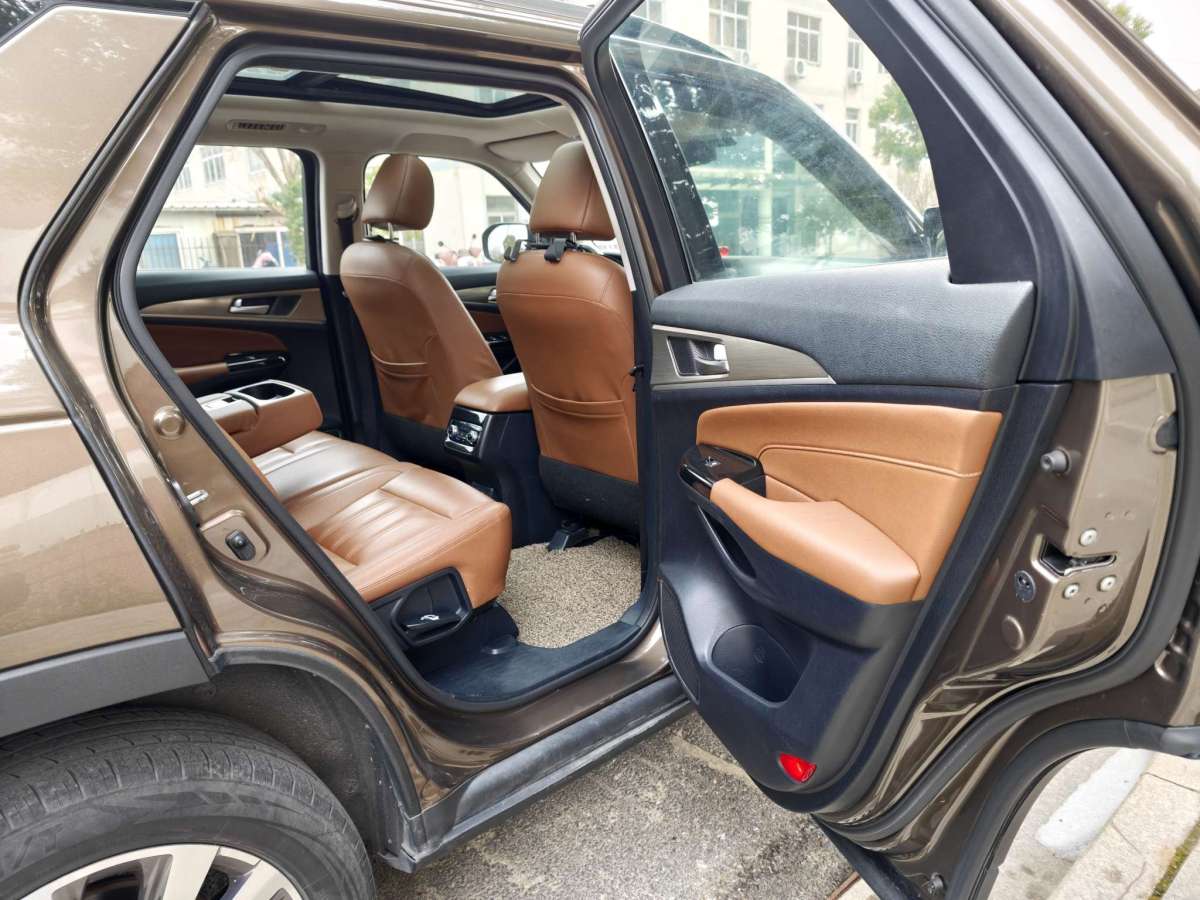 Changan CS95 2017 car image #18