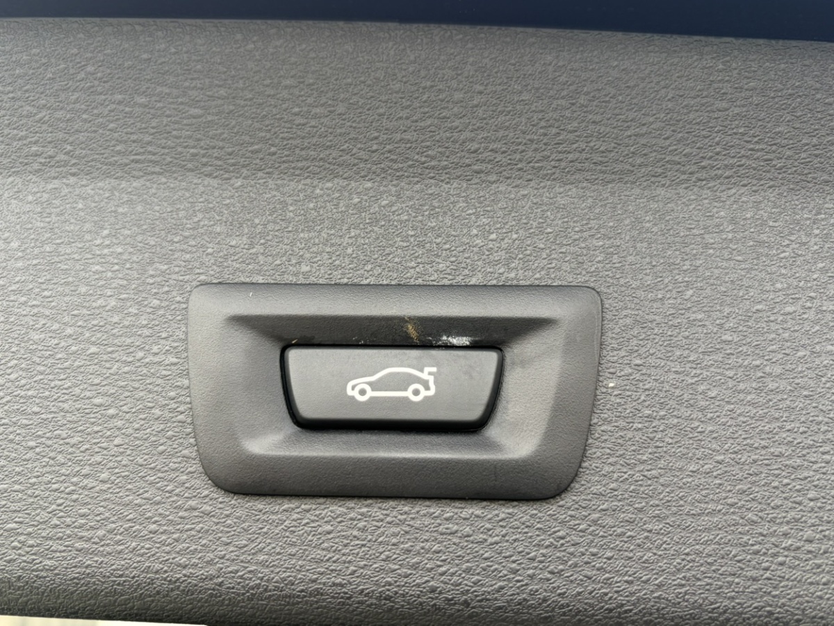 BMW X1 New Energy 2018 car image #18