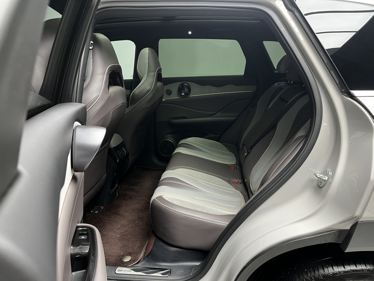 BYD Frigate 07 2023 #18 BYD Frigate 07 2023 car image #18