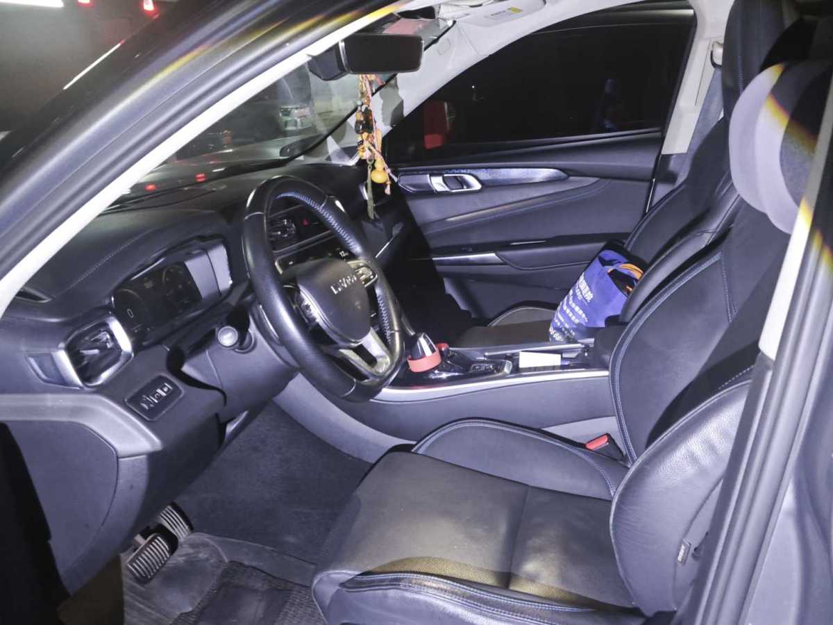 Lynk & Co 01 EM-P 2019 car image #18