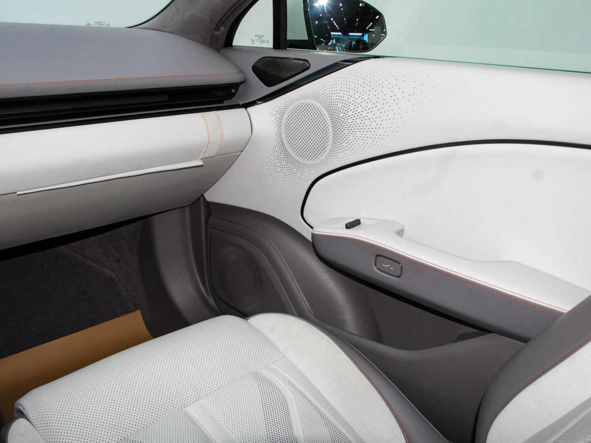 极氪 极氪007GT 2025 汽车图片 #18