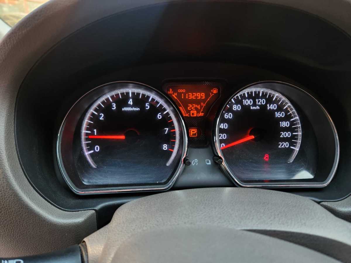 日产 阳光 2012 汽车图片 #18