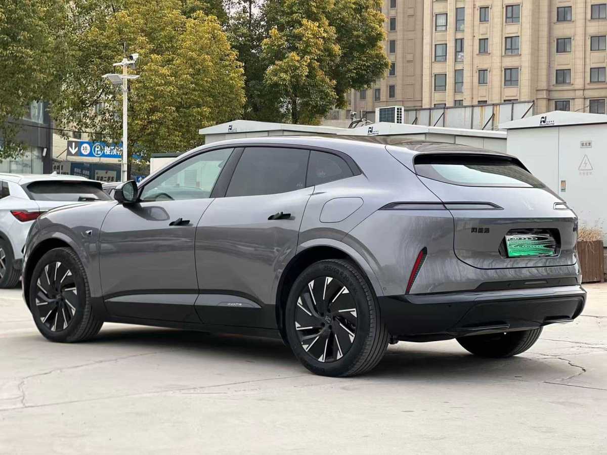 Avatr 07 2025 car image #18