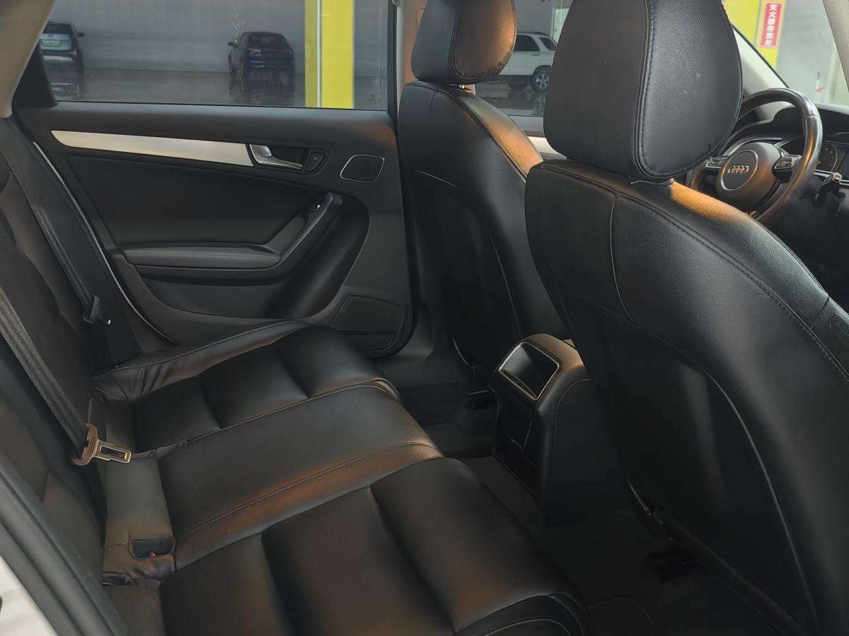 Audi 2014 car image #18