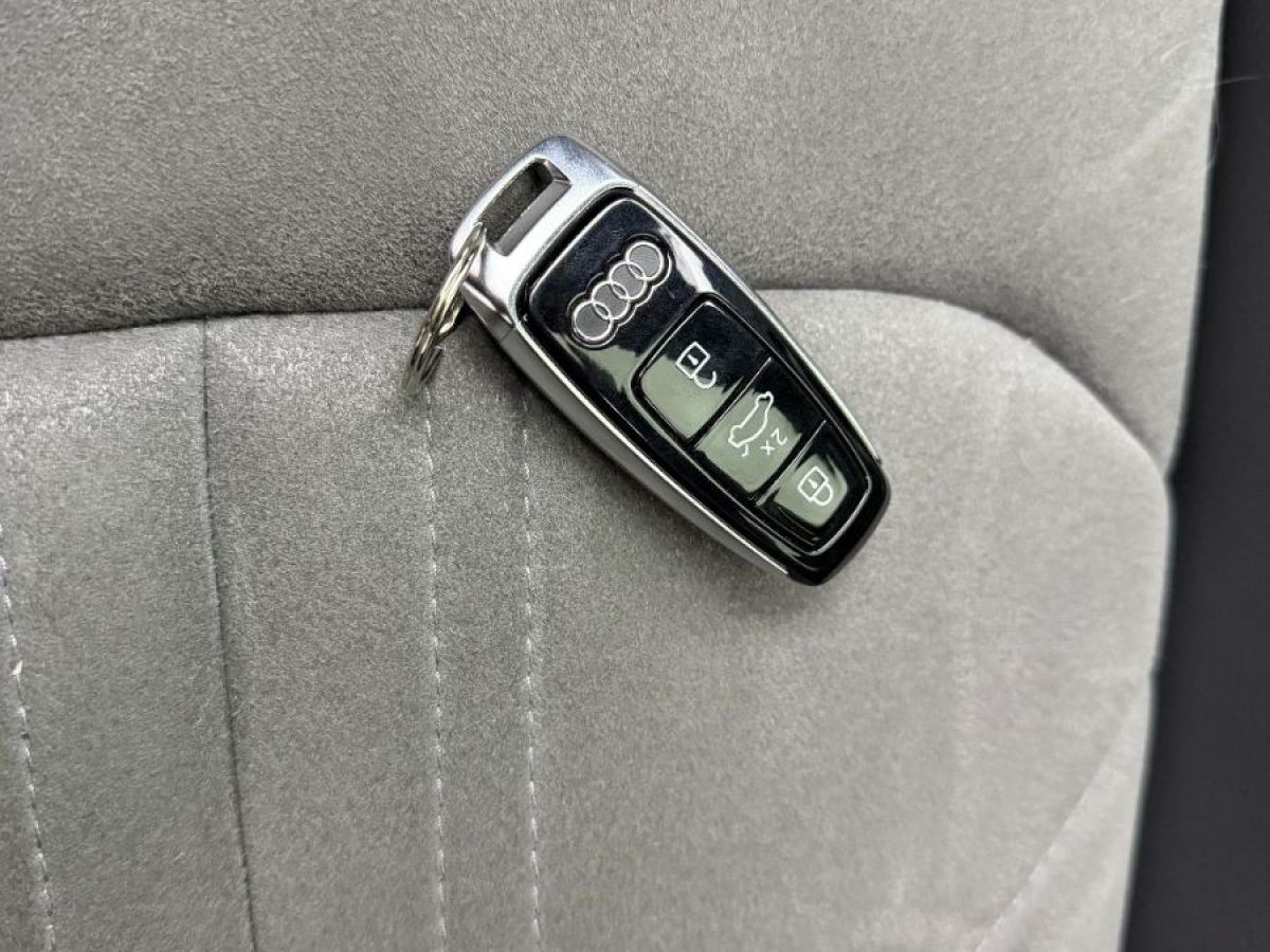 Audi 2023 #18 Audi 2023 immagine di auto #18