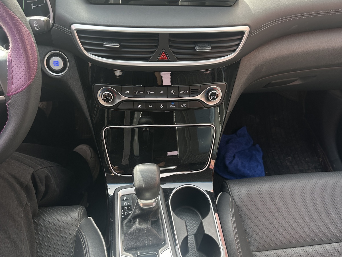 Hyundai Tucson 2019 car image #18