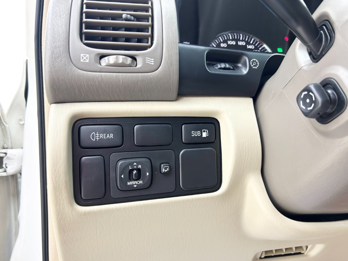 Toyota Land Cruiser 2005 immagine di auto #18