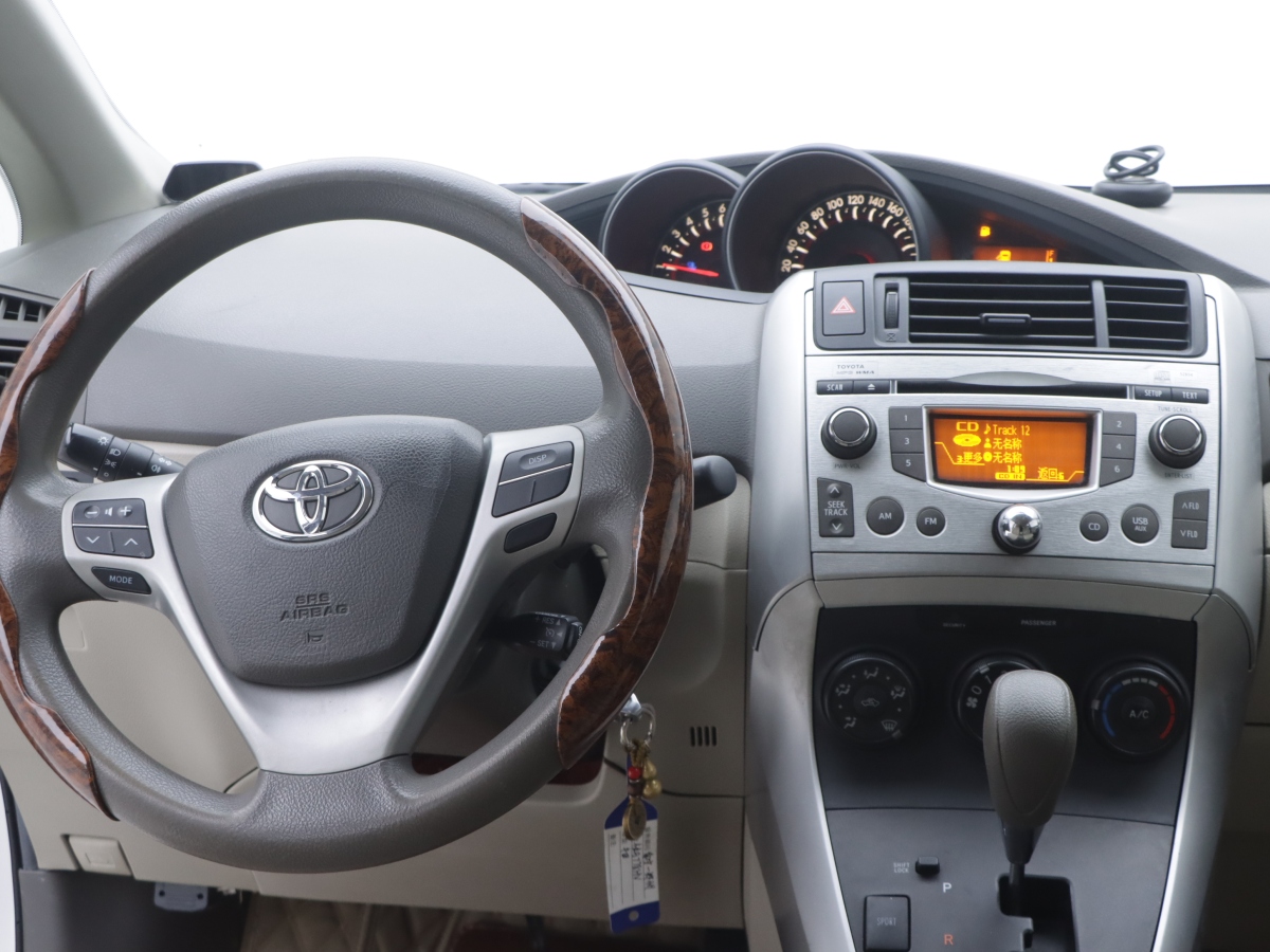 Toyota Verso 2014 car image #18