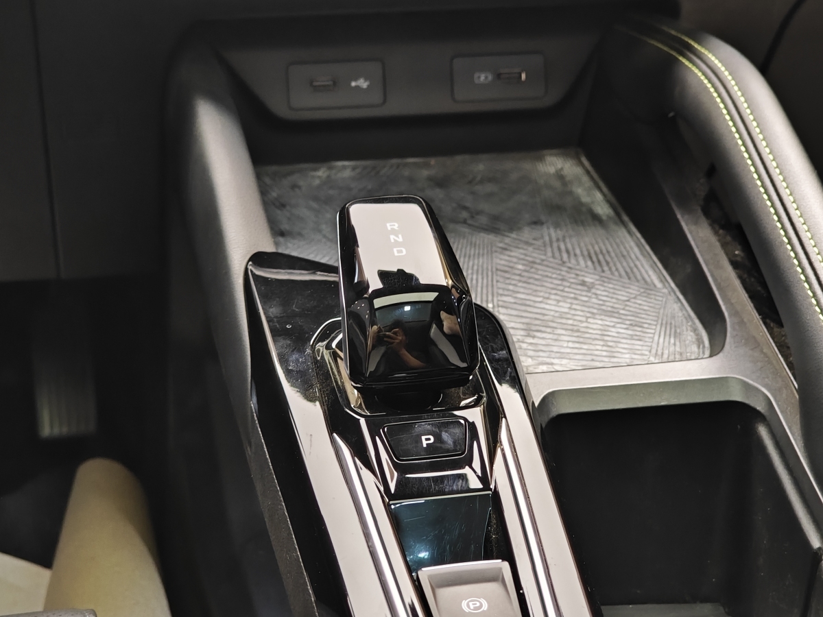 GEELY Coolray 2022 #18 GEELY Coolray 2022 car image #18