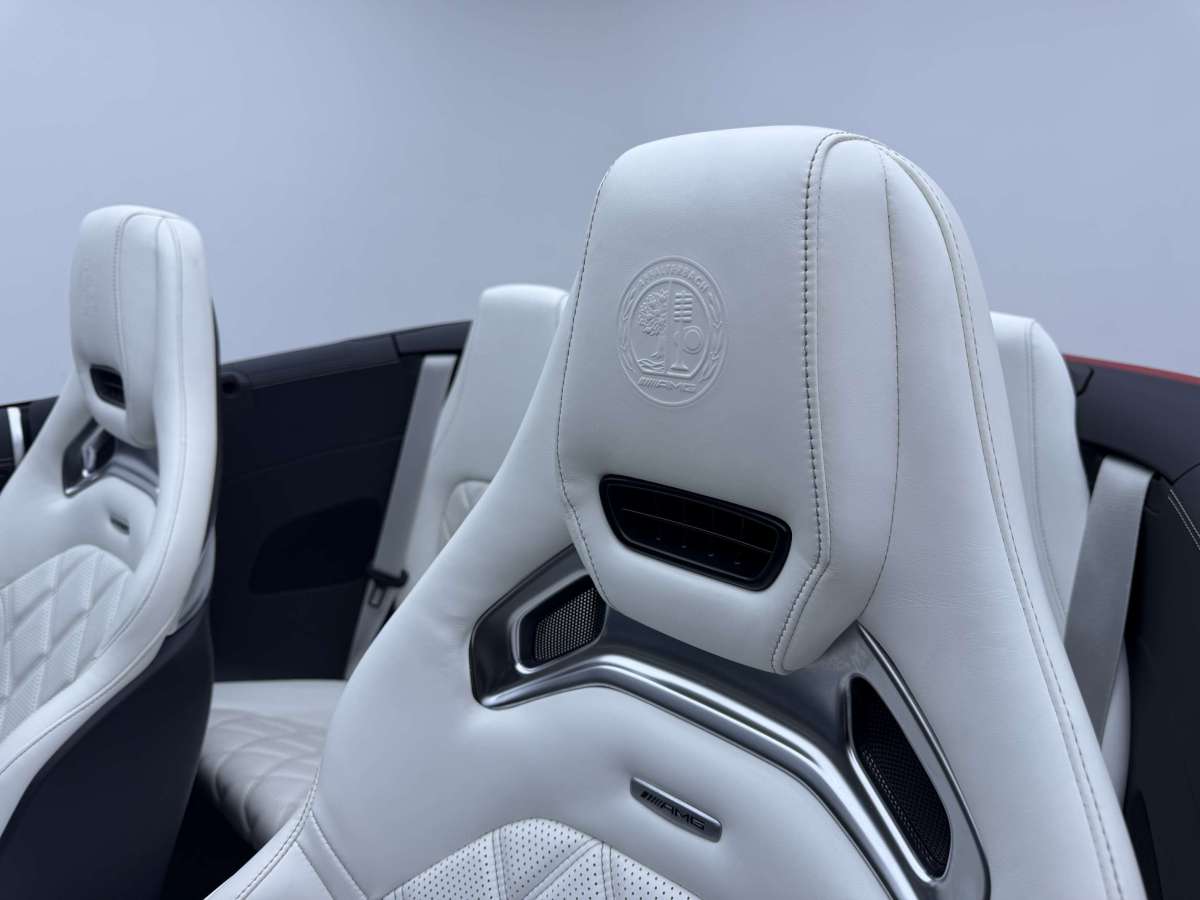 Mercedes-Benz 2024 car image #18