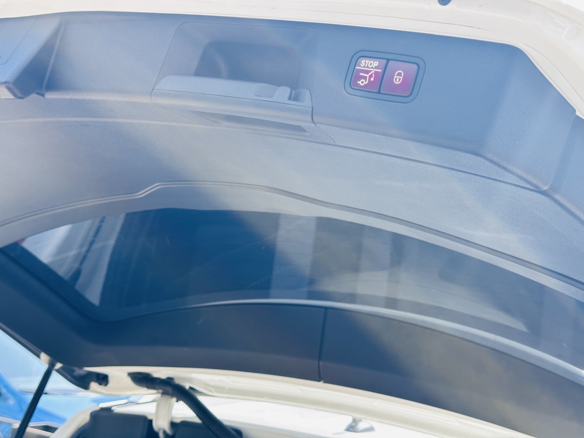 Mercedes-Benz GLK Class 2013 car image #18