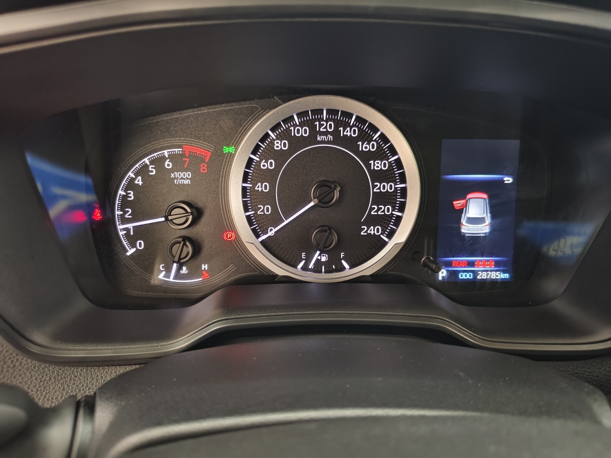 Toyota Corolla Cross 2022 immagine di auto #18