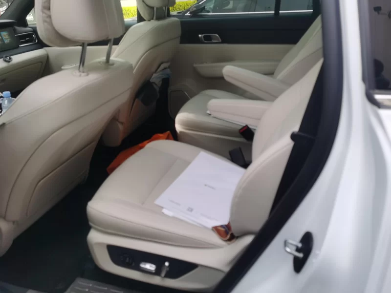 理想汽车 理想ONE 2021 汽车图片 #18