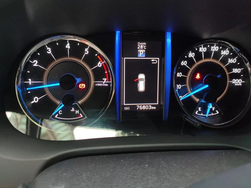 Toyota Fortuner 2018 car image #18