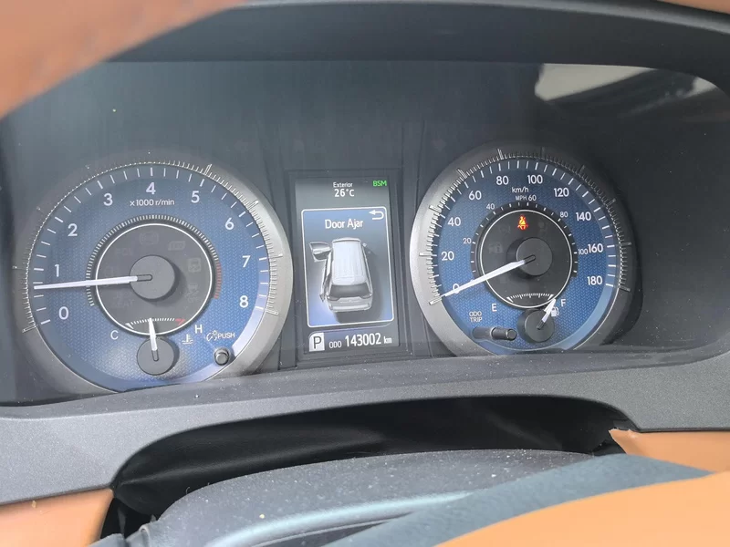 Toyota SIENNA 2018 #18 Toyota SIENNA 2018 صورة سيارة #18