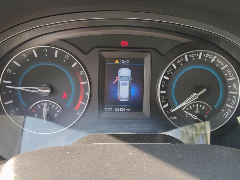 Haval H2 2015 #18 Haval H2 2015 car image #18