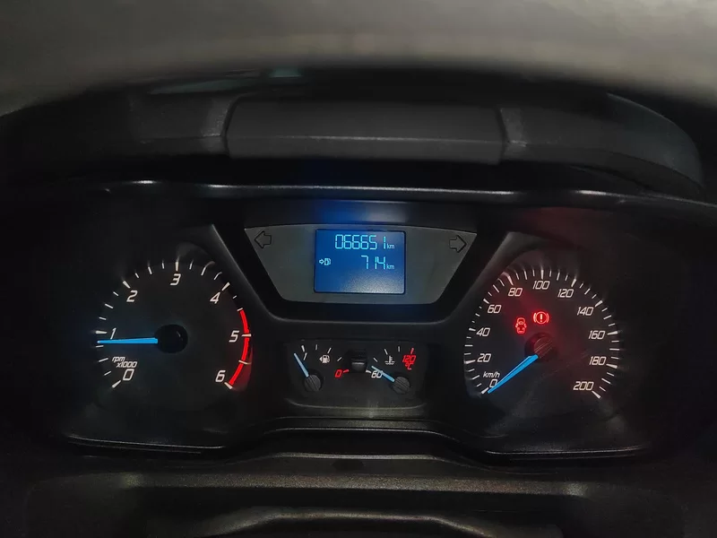 Ford Transit 2020 car image #18