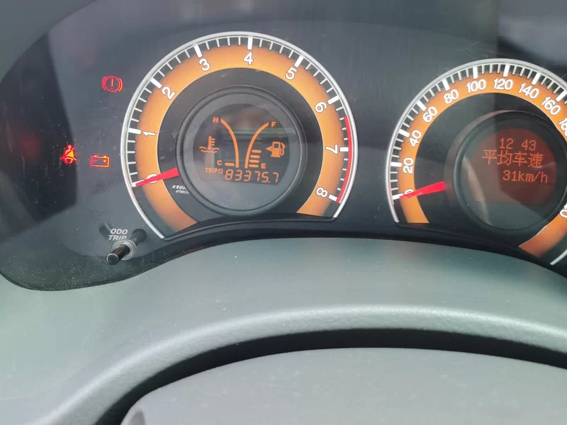 BYD L3 2013 car image #18