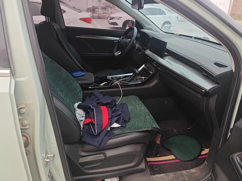 Wuling Asta 2022 car image #18