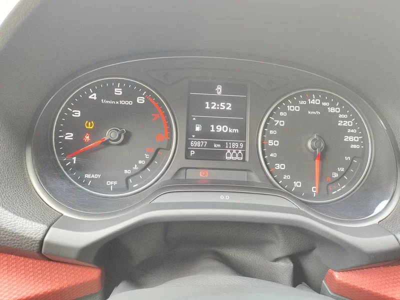 Audi Q2L 2019 immagine di auto #18