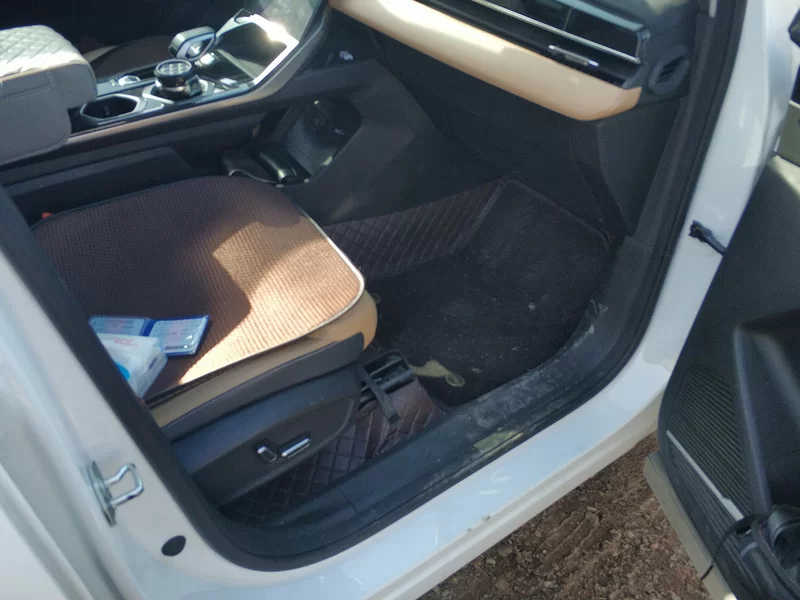 GEELY Boyue L 2023 car image #18