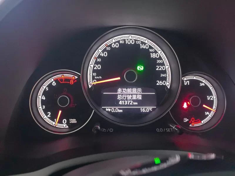 Volkswagen Beetle 2017 immagine di auto #18