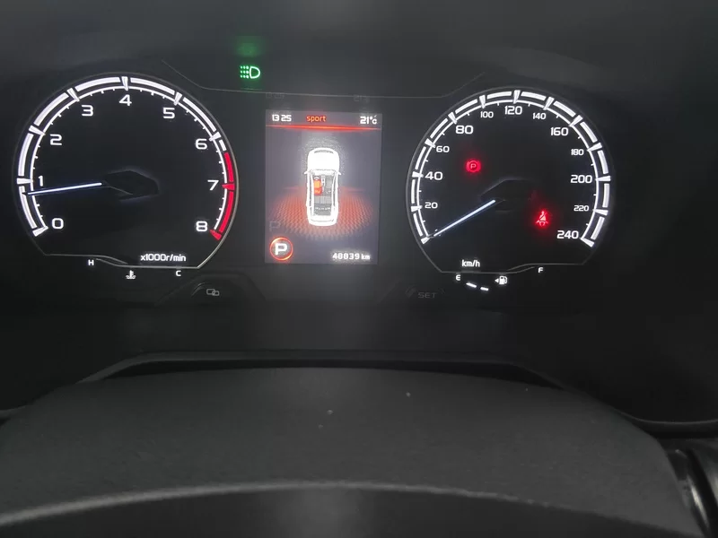 GEELY Vision X6 2022 car image #18