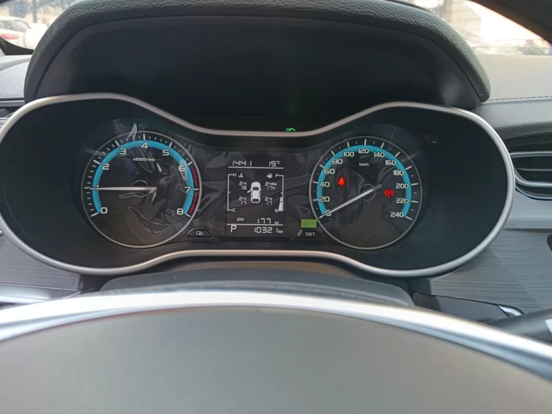 GEELY Emgrand 2021 car image #18
