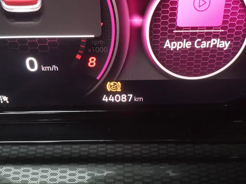 Volkswagen GolfGTI 2023 immagine di auto #18