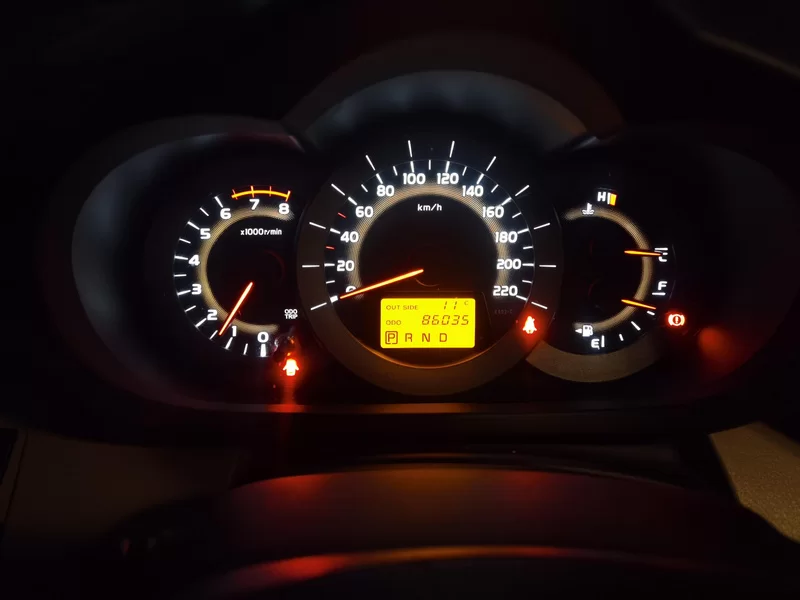 Toyota RAV4 2012 #18 Toyota RAV4 2012 car image #18