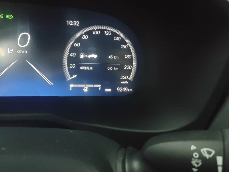 Toyota RAV4 2025 car image #18