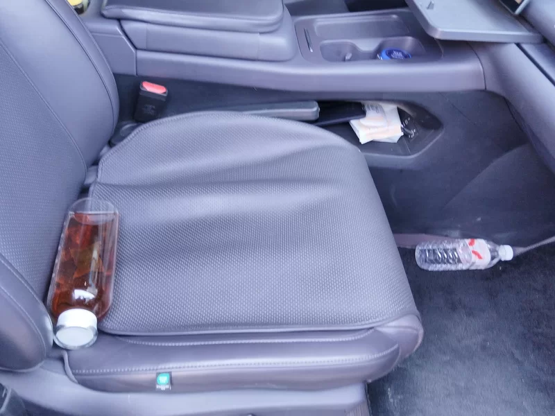 零跑汽车 零跑C16 2024 汽车图片 #18