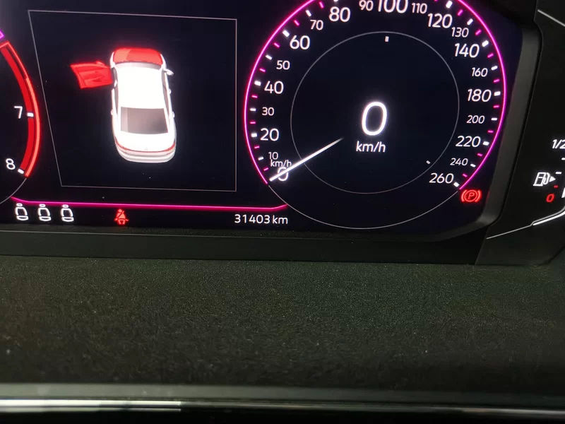 Volkswagen Passat 2022 car image #18