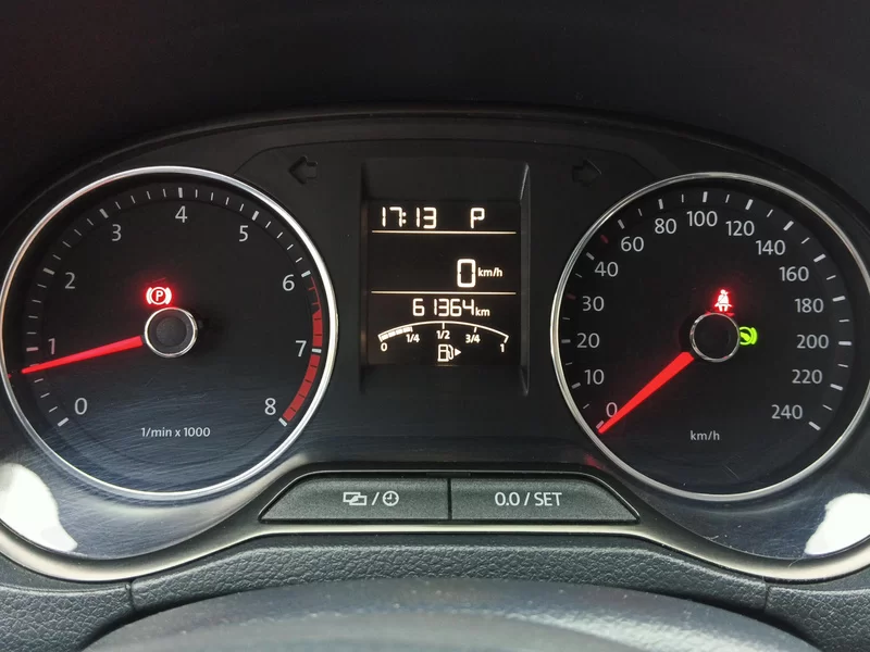 Volkswagen Polo 2016 #18 Volkswagen Polo 2016 car image #18