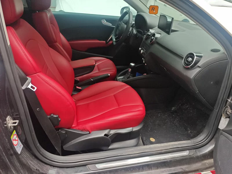 奥迪 奥迪A1 2012 汽车图片 #18