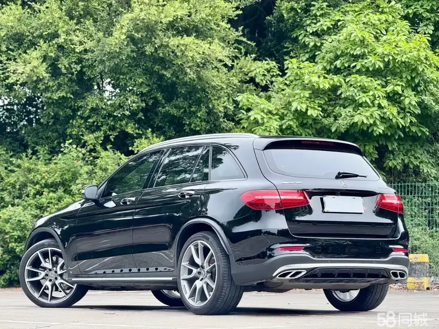 Mercedes-Benz GLC AMG 2017 imagem de carro #18