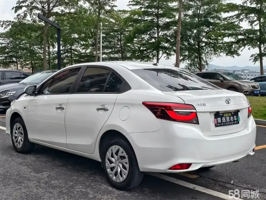 Toyota Vios 2022 immagine di auto #18