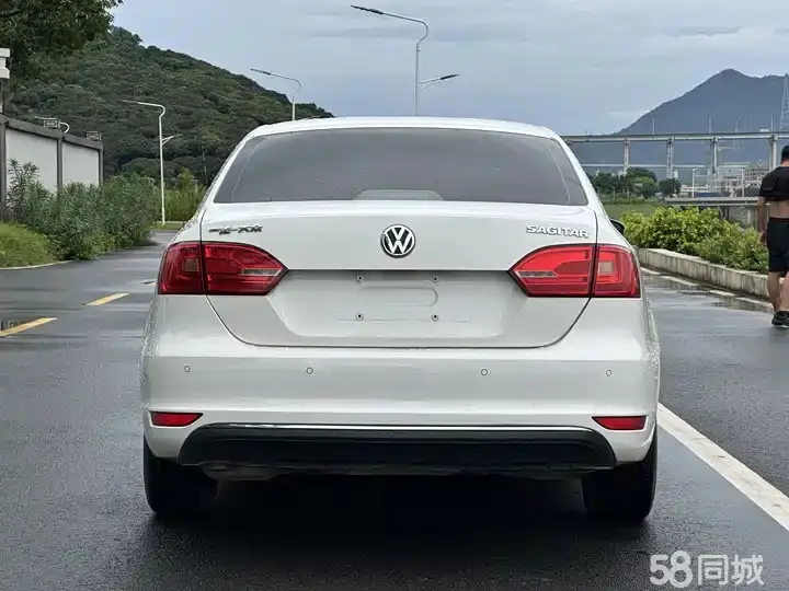 Volkswagen Sagitar 2014 immagine di auto #18