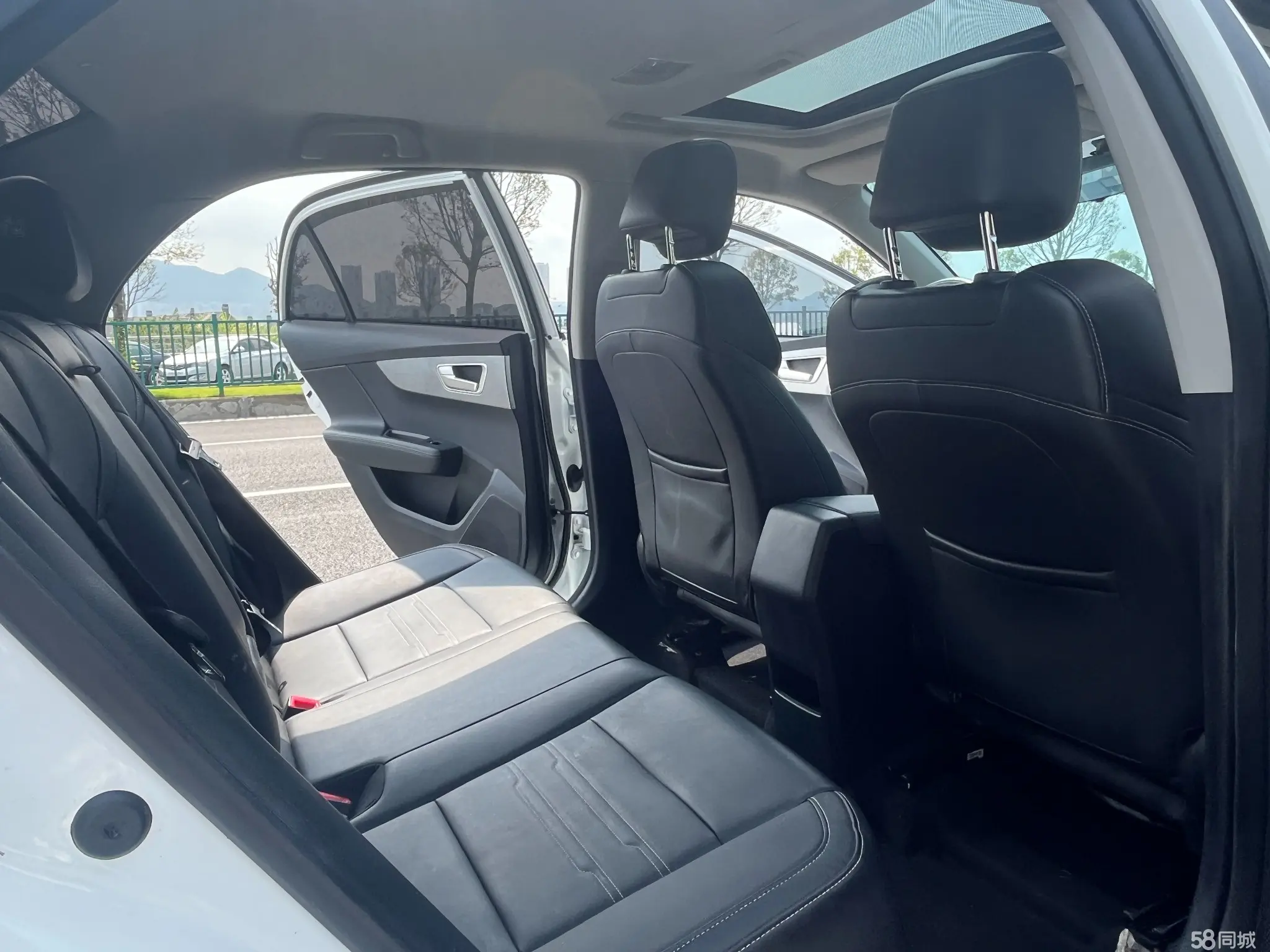 BYD Qin 2021 car image #18