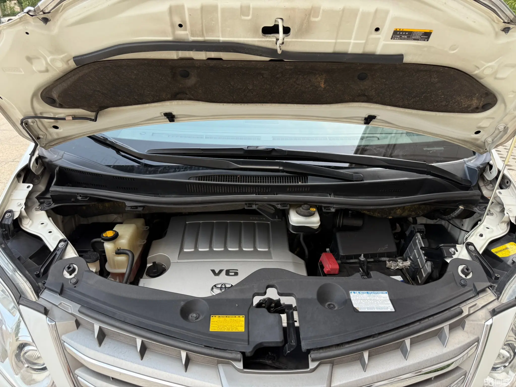 丰田 埃尔法 2013 汽车图片 #18