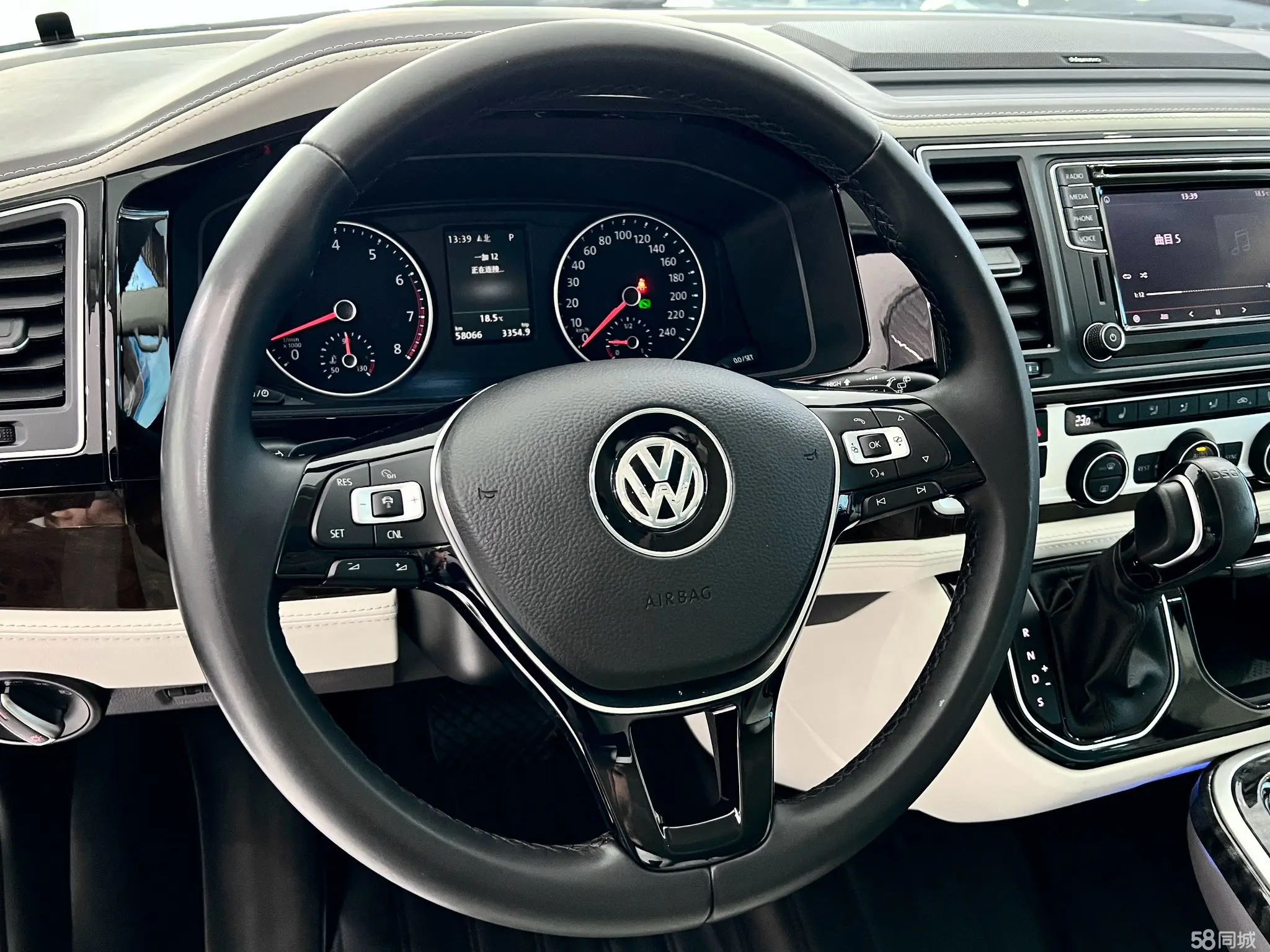 Volkswagen Multivan 2019 #18 Volkswagen Multivan 2019 imagem de carro #18