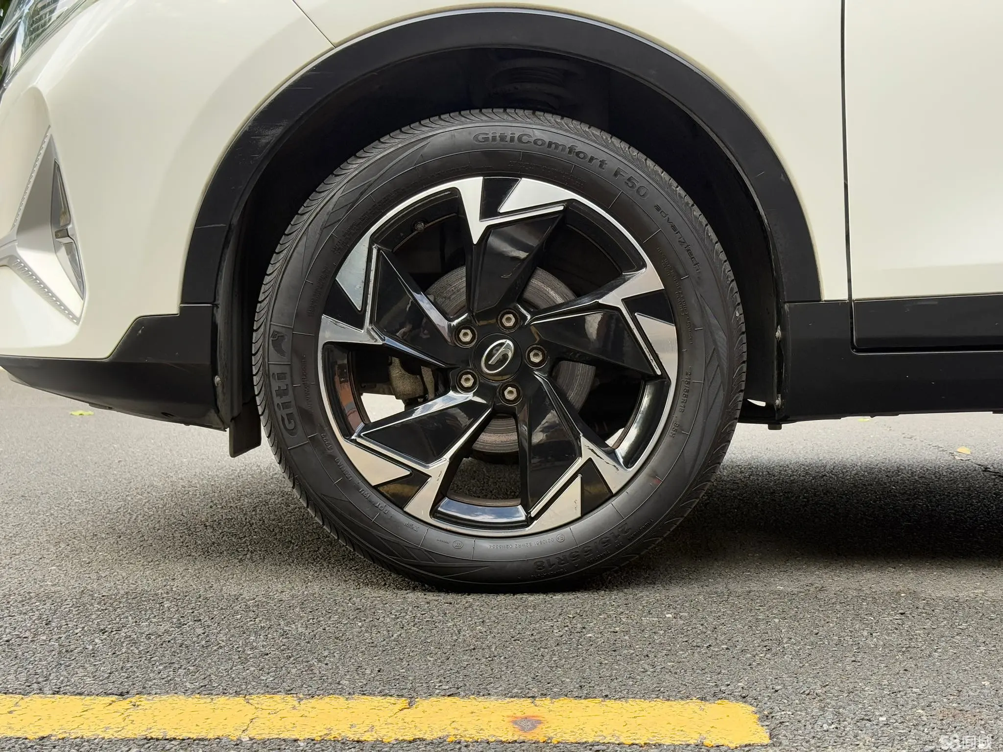 GAC Trumpchi GS3 2023 car image #18