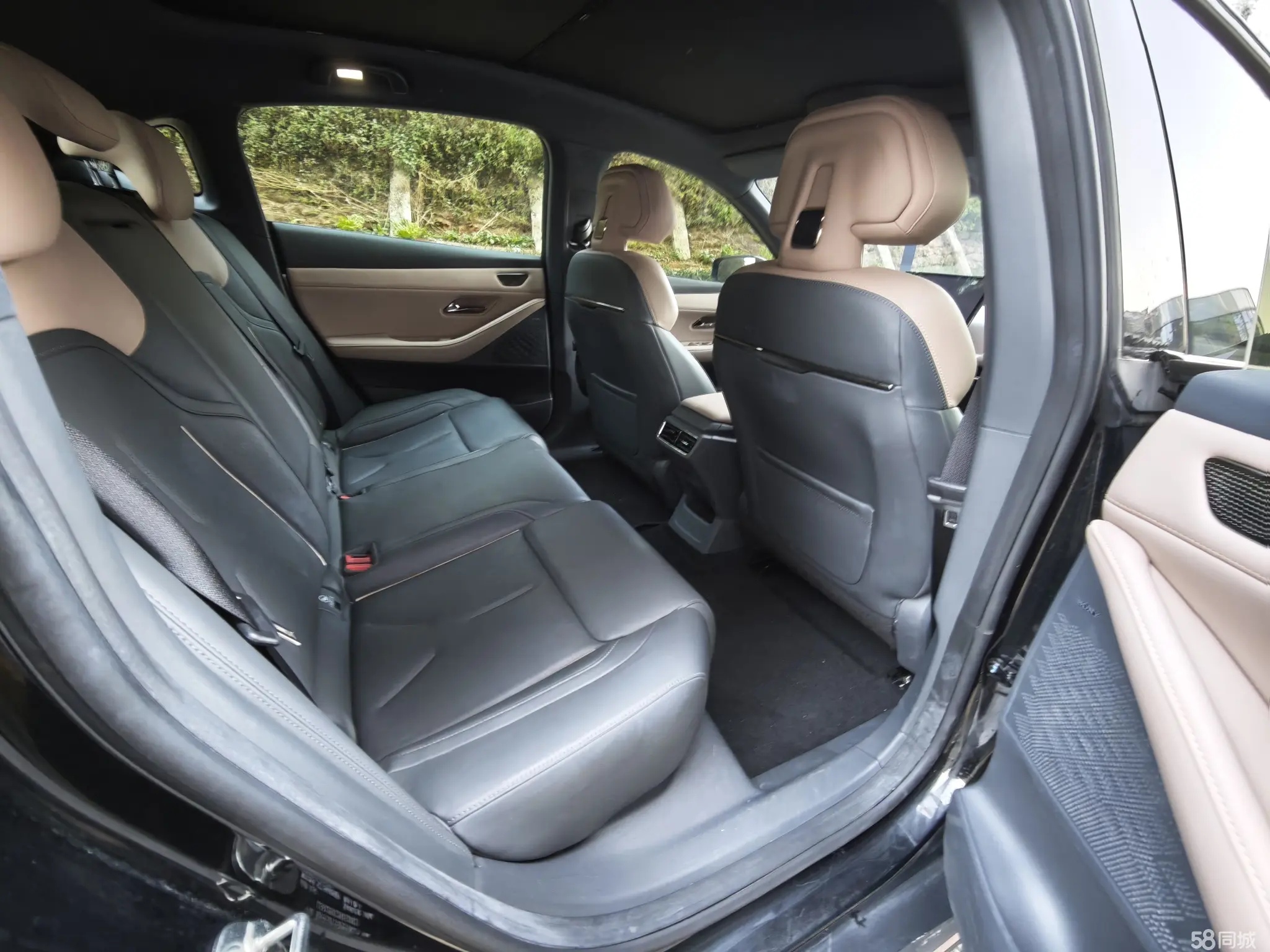 Deepal SL03 2022 car image #18