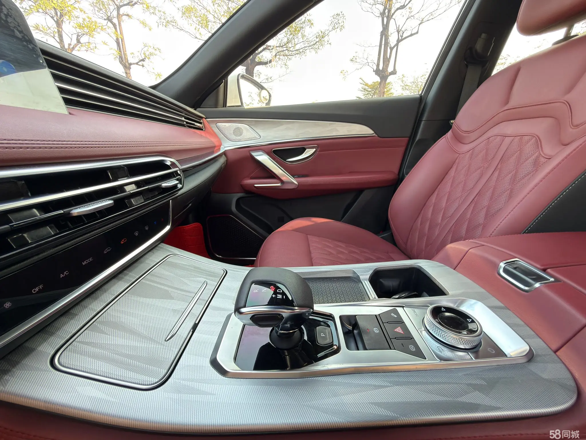 Jetour X70 PLUS 2023 صورة سيارة #18