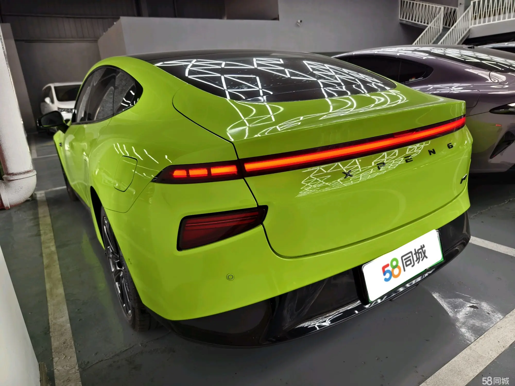 小鹏 小鹏P7 2021 汽车图片 #18