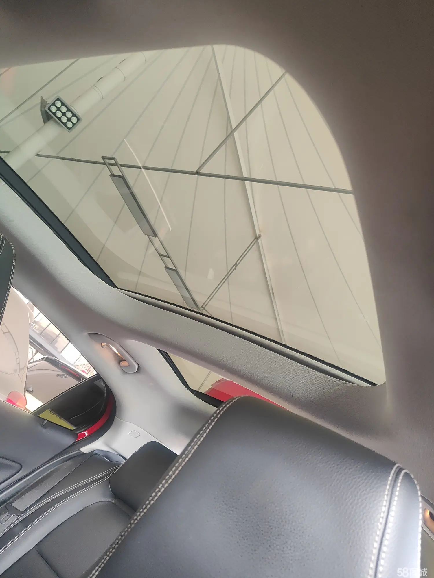 Mercedes-Benz GLA Class 2017 immagine di auto #18