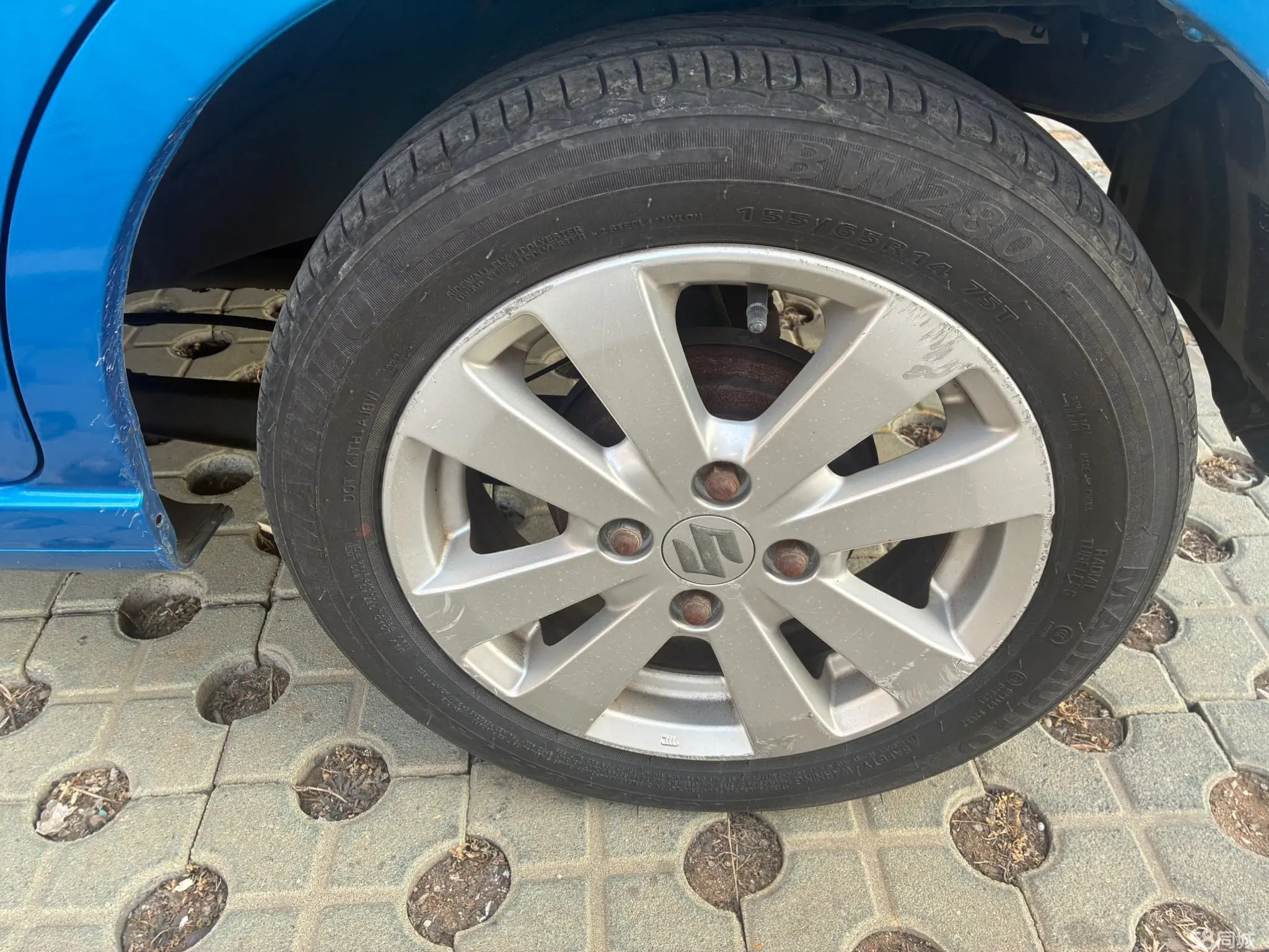 Suzuki Alto 2011 imagen de coche #18