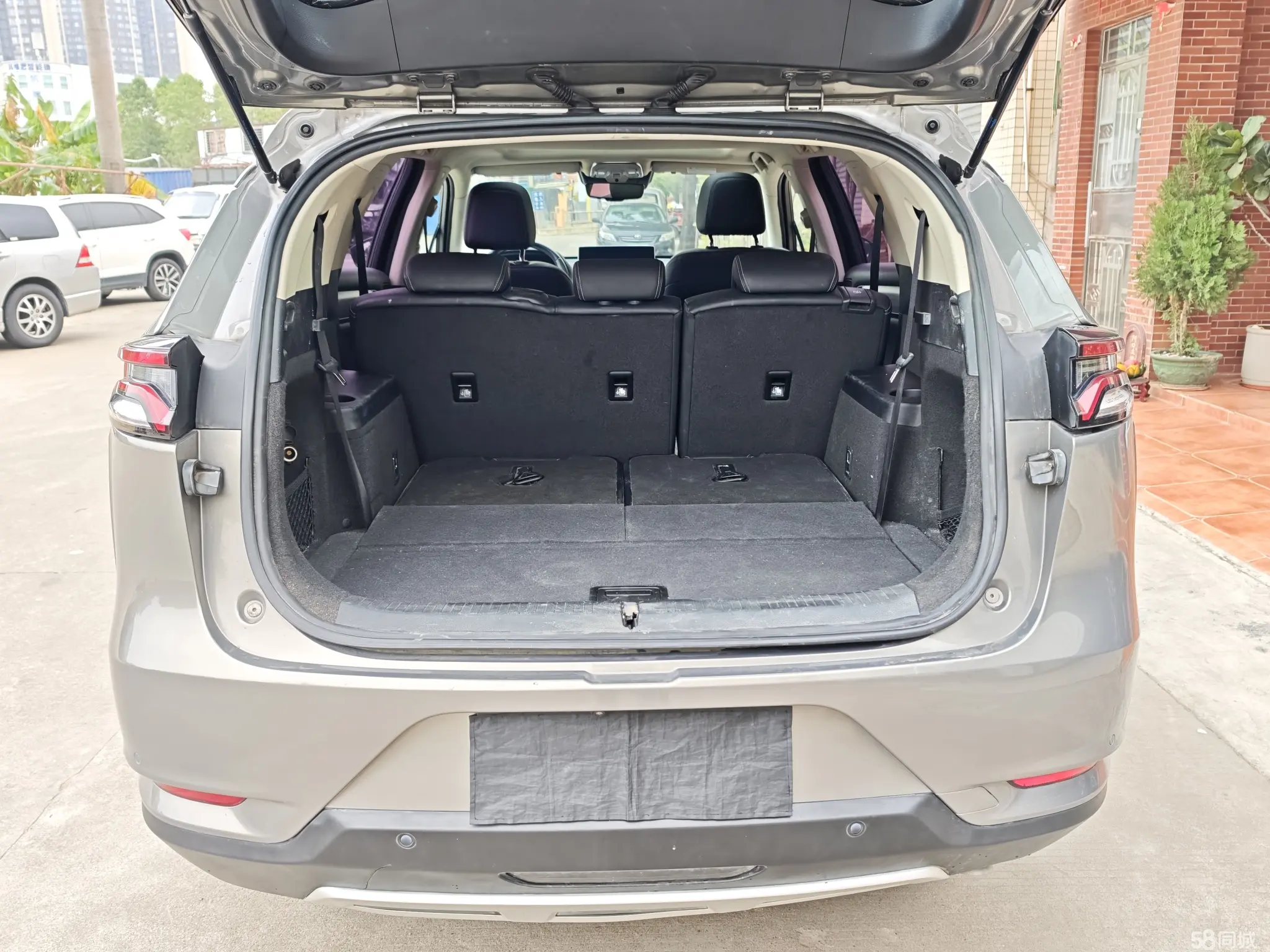 BYD Tang 2019 #18 BYD Tang 2019 car image #18