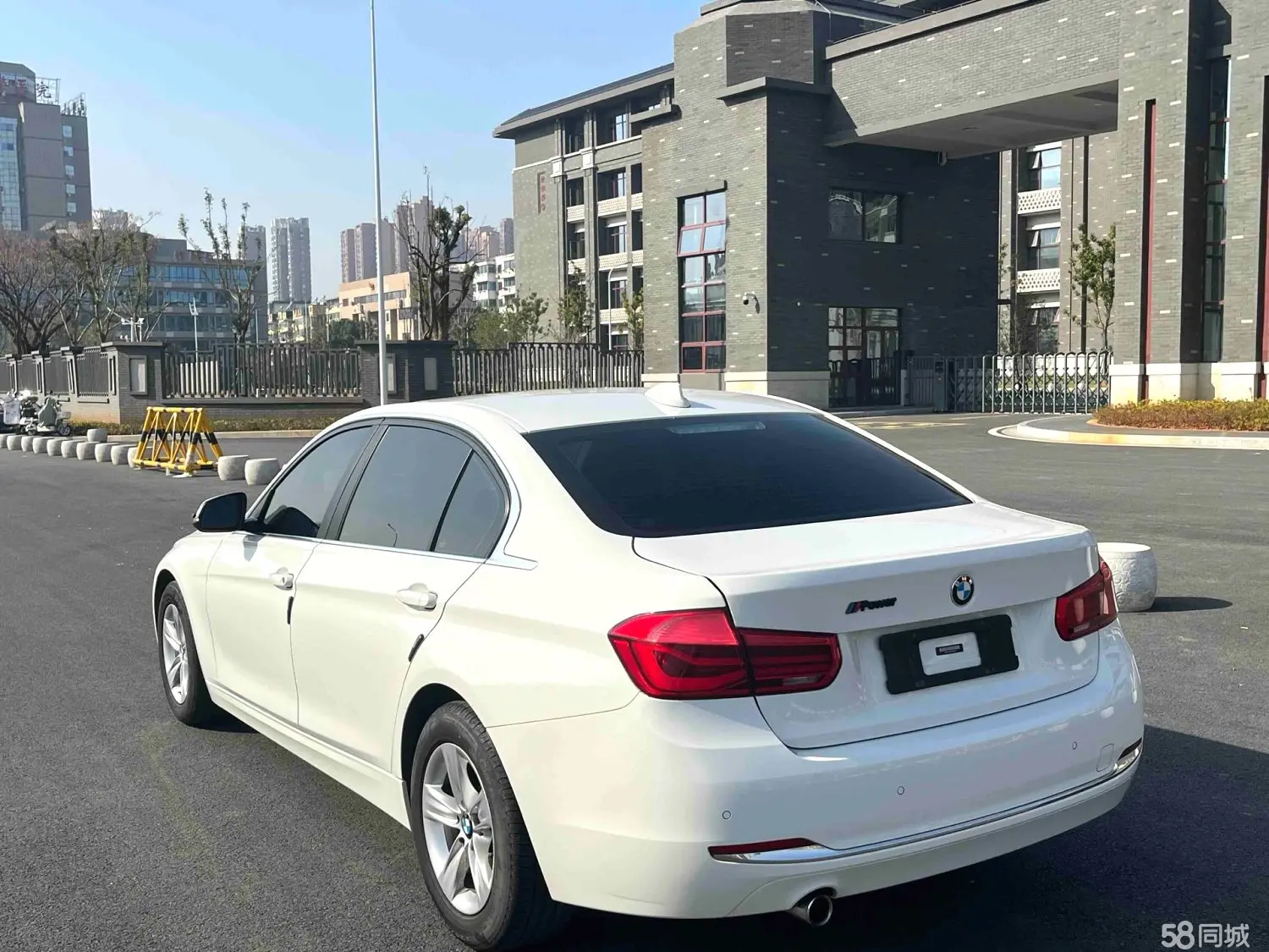 BMW 3 Series 2016 #18 BMW 3 Series 2016 car image #18